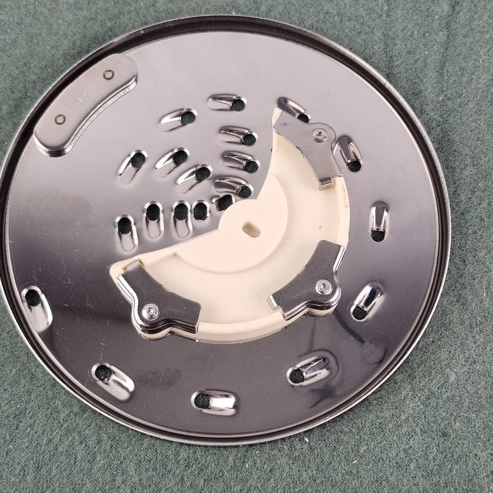 Cuisinart DLC-837 Shredding Disc Blade DLC-8 10 M Food Processor‎ Medium Shred